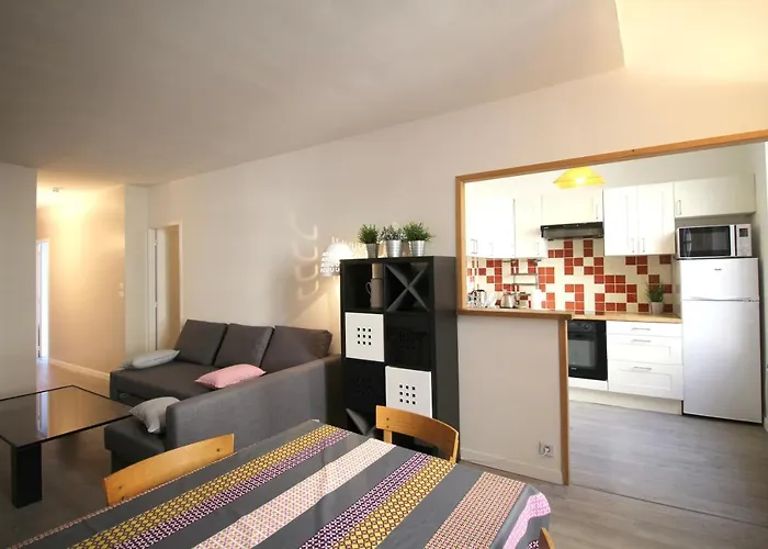 Appartement 2 Chambres En Hyper Centre