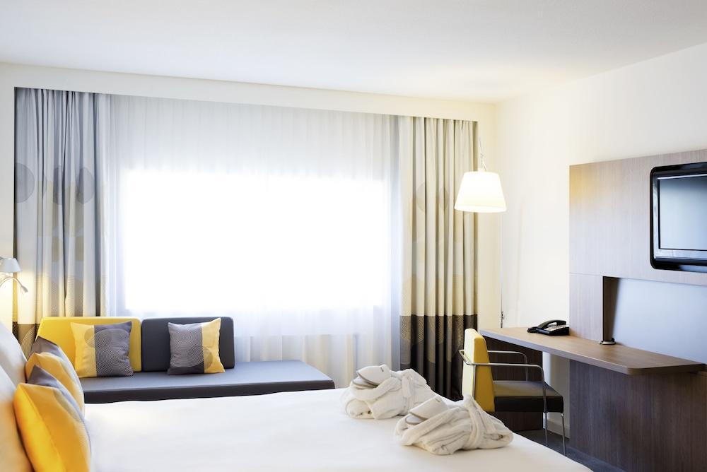 Novotel Hotel 4*