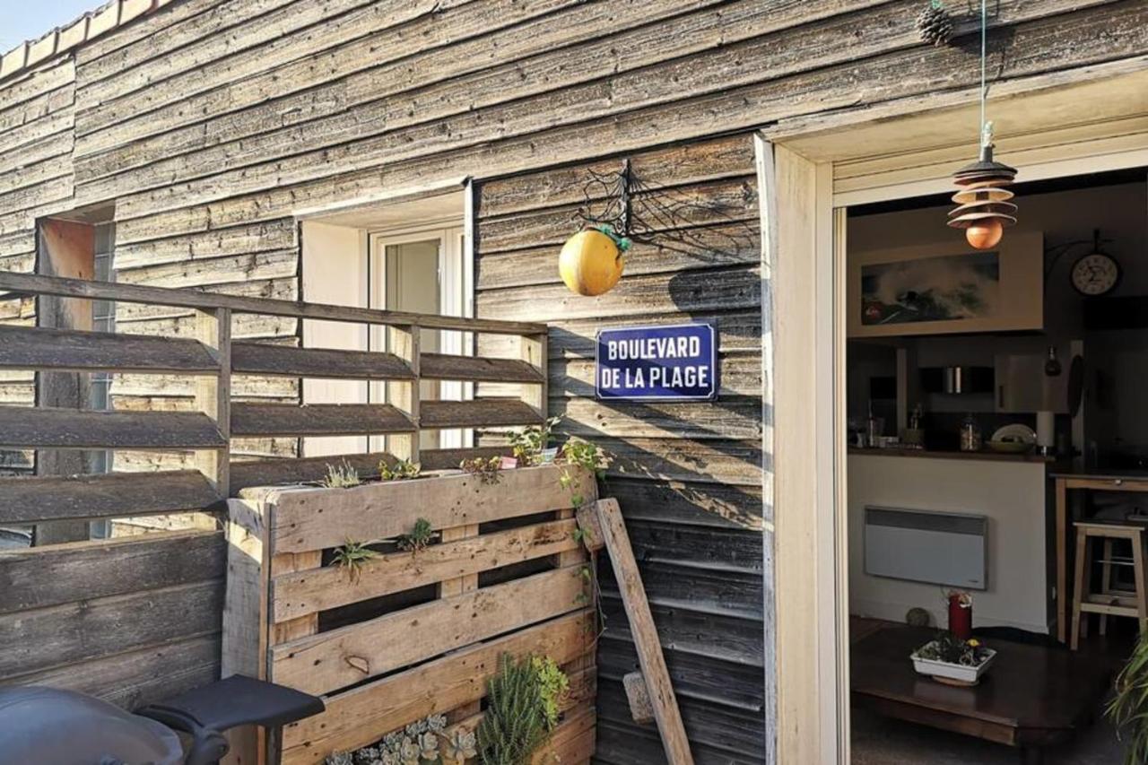 Lovely With Terrace & Garage *