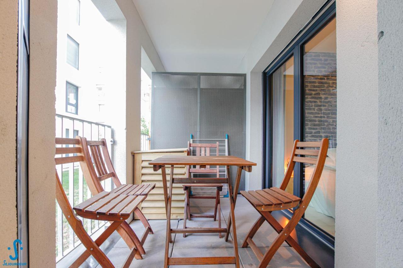 Apartment Avec Parking Climatisation Loggia A La Cite Du Vin Bordeaux