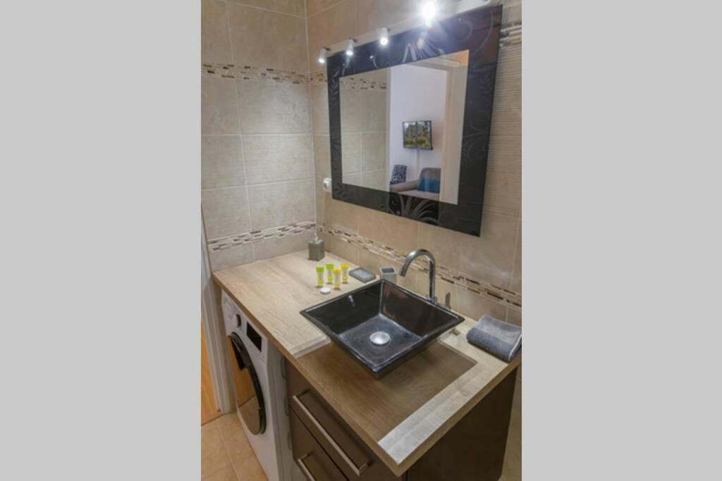 Apartment Logement De Charme - Porto Riche - Coeur Historique Bordeaux