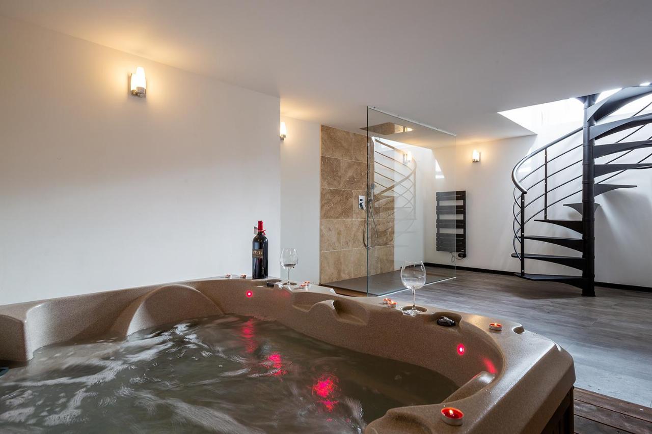 Mieuxqualhotel Jacuzzi Privatif Velvet Desire *