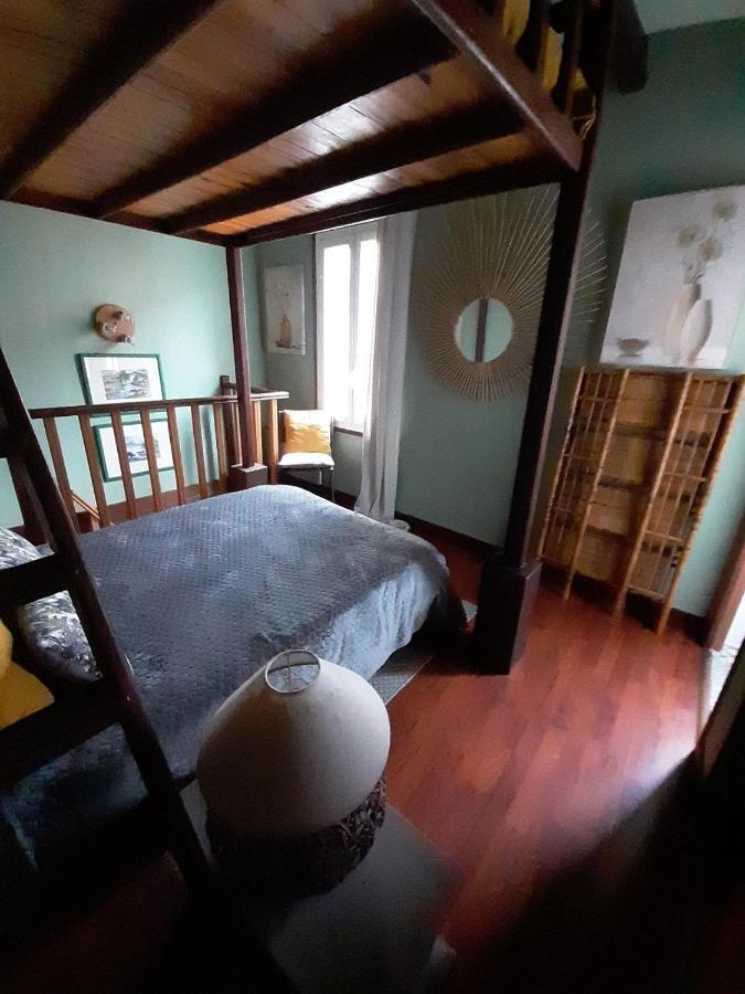 Apartamento Joli Petit Loft Dans échoppe Pierre Centre-ville Burdeos