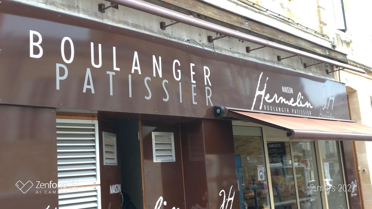 En Duplex-aircon-terrasse-parking-calme Apartment *