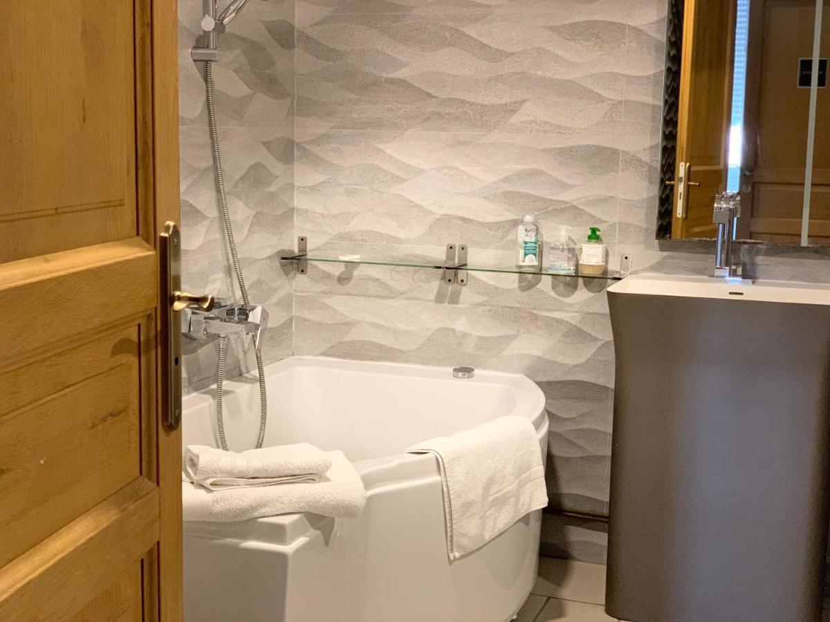 Tang Home-bordeaux Hyper Centre Bed and breakfast *