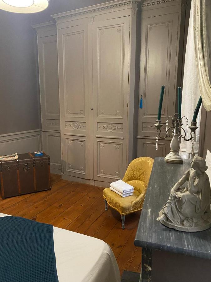 Au Coeur Du Quartier Historique Apartment *