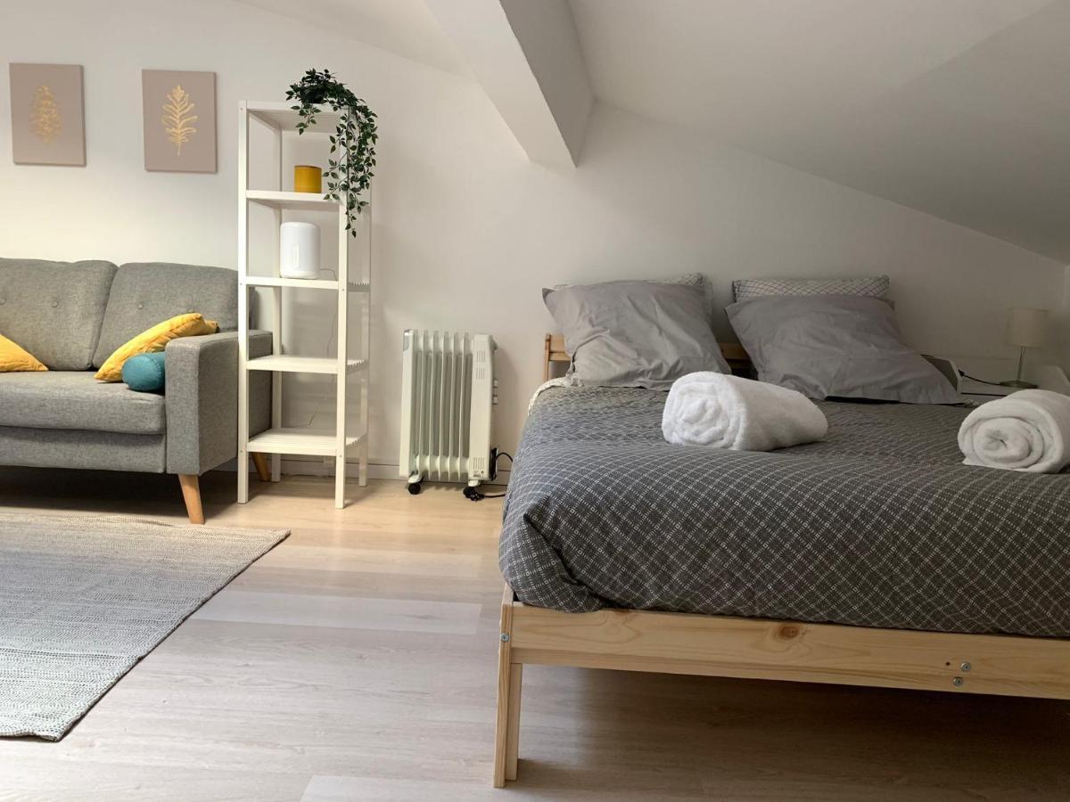 Apartment Studio Avec Lumiere D'ambiance - Proche Victoire Bordeaux