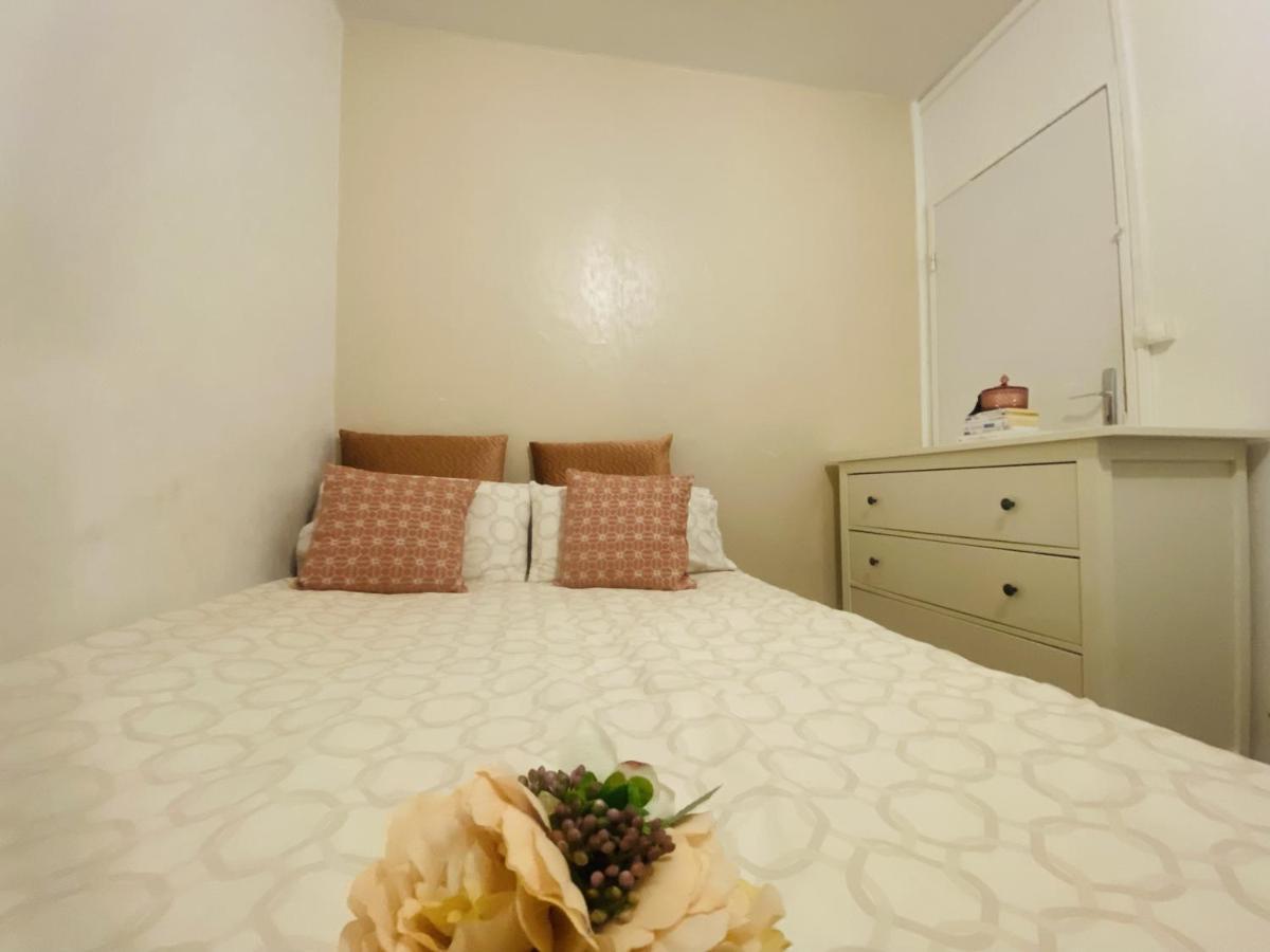 Private With Terrasse In Apartamento *