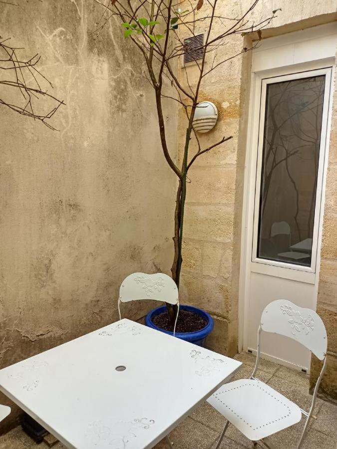 2 Climatisé Triangle D’or Apartamento