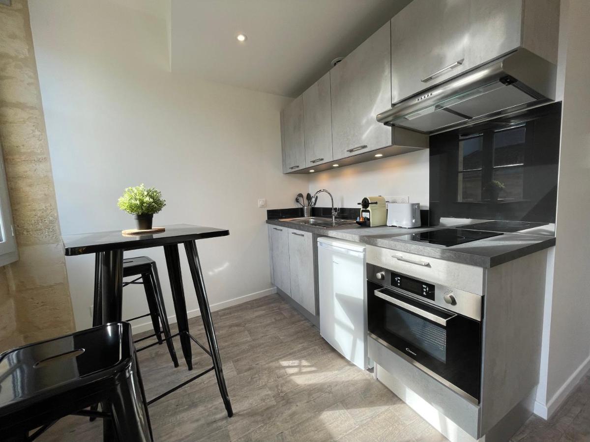 Apartment Superbes De Charme, Lumineux Et Climatises En Plein Centre