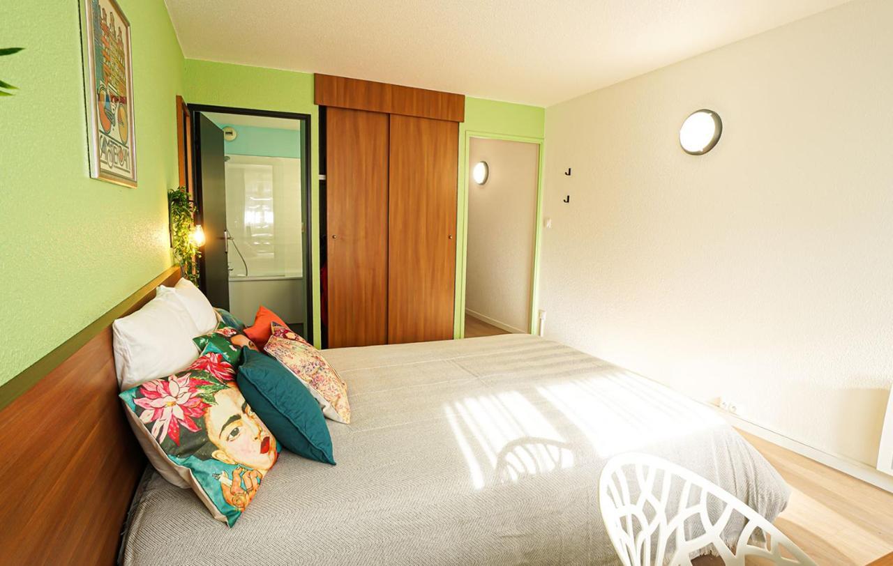 Uxco Grenad'inn Apartment