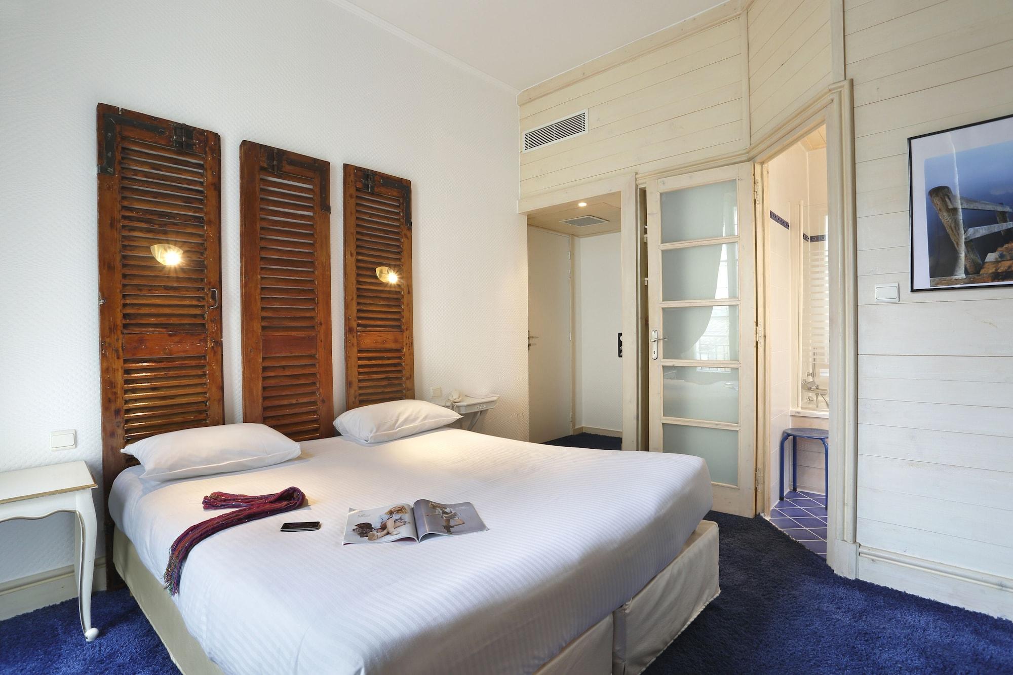 Hotel La Tour Intendance 3*