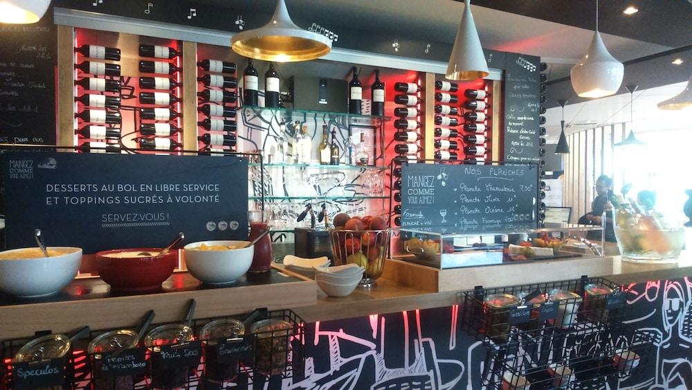 Ibis Centre Bastide Bordeaux
