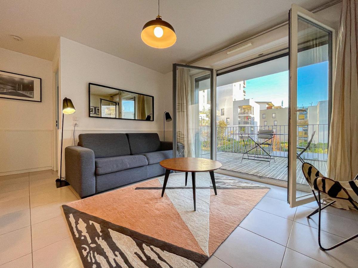 Apartment Avec Parking - Cite Du Vin