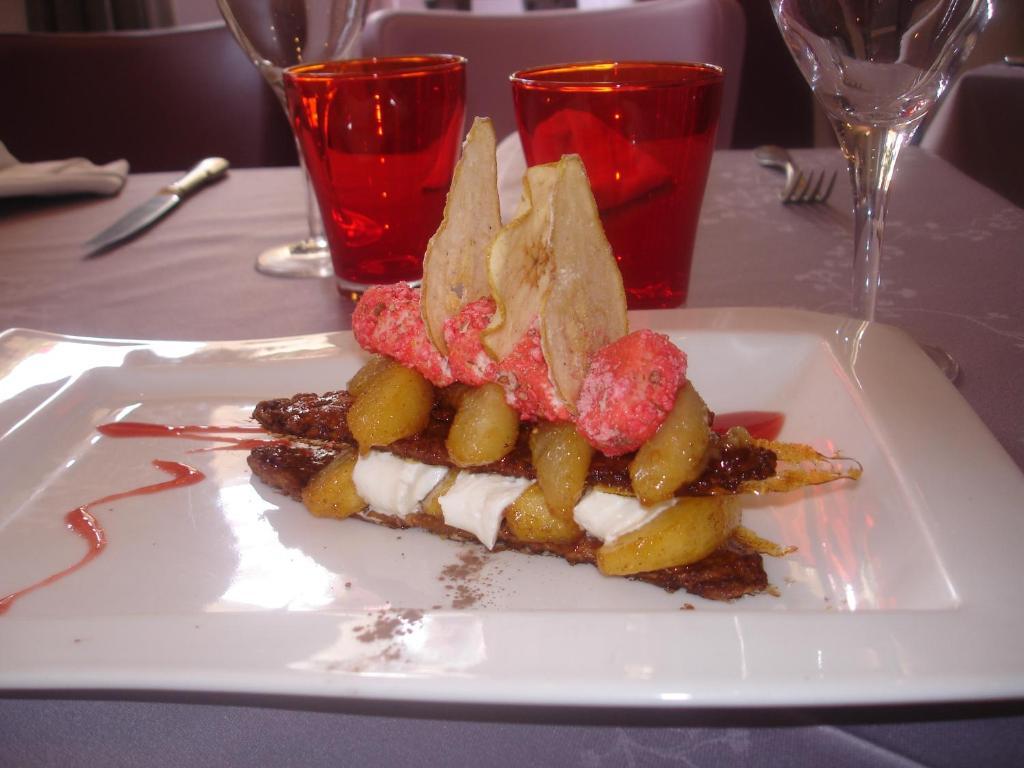 Le Belvedere De Belves 2*