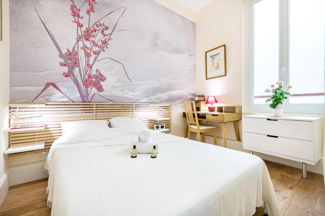 Guestready - Lovely Place De La Bourse * Bordeaux