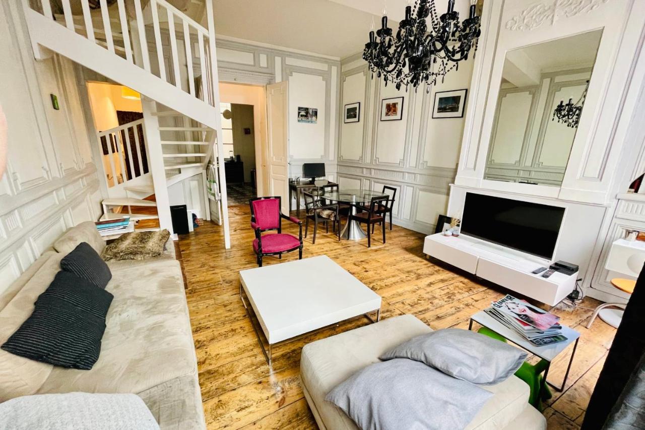 T4 In The Heart Of Old Close To All Amenities Apartment