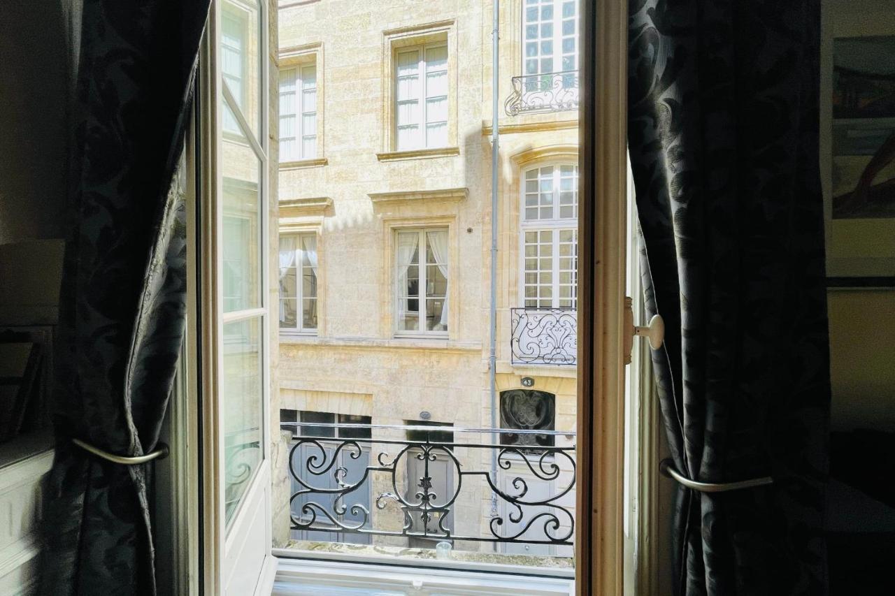 Apartment T4 In The Heart Of Old Close To All Amenities