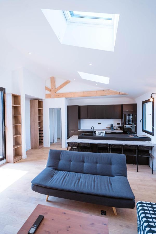 Magnifique Avec Balcon A
