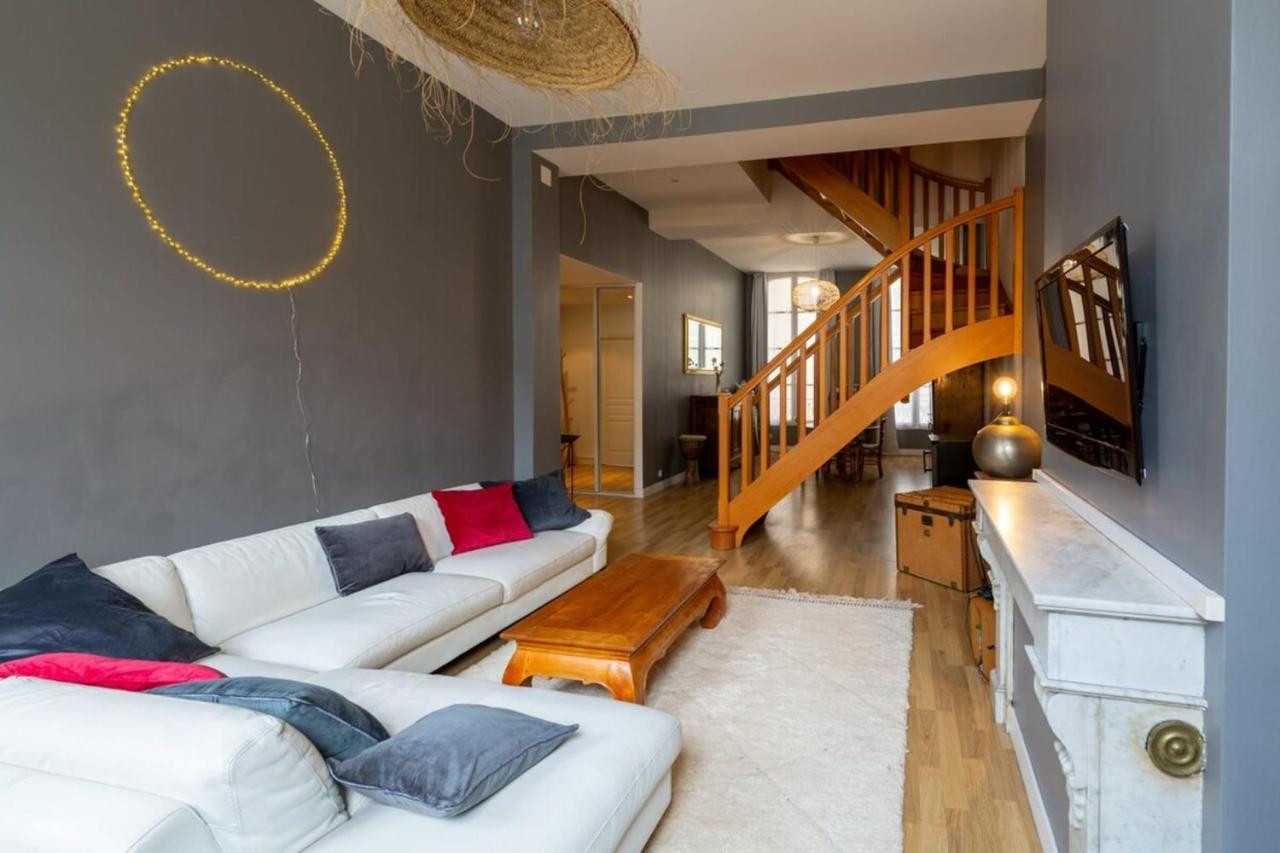 Apartment Contemporary Furnished Duplex With 3 Bedrooms Near All Amenities Bordeaux