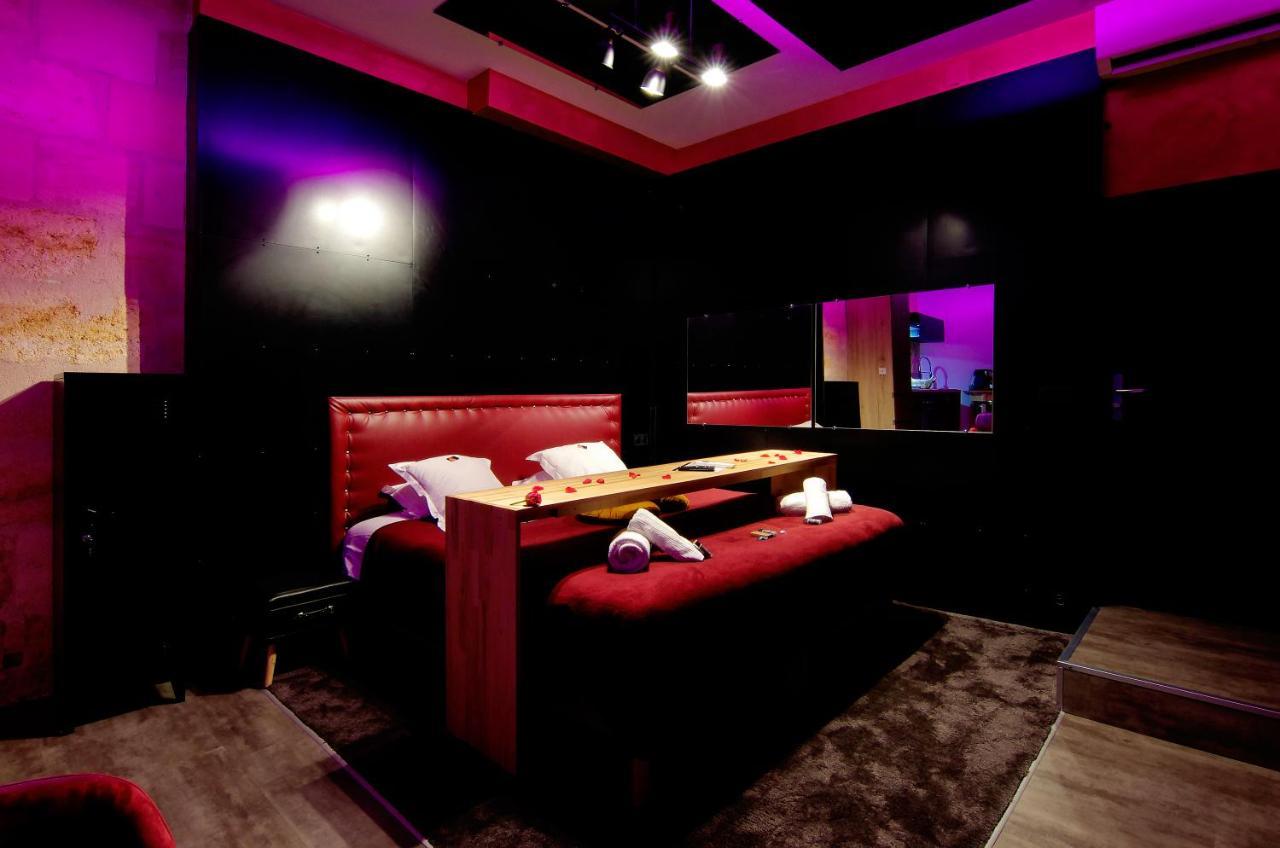 Mieuxqualhotel Jacuzzi Privatif * Bordeaux