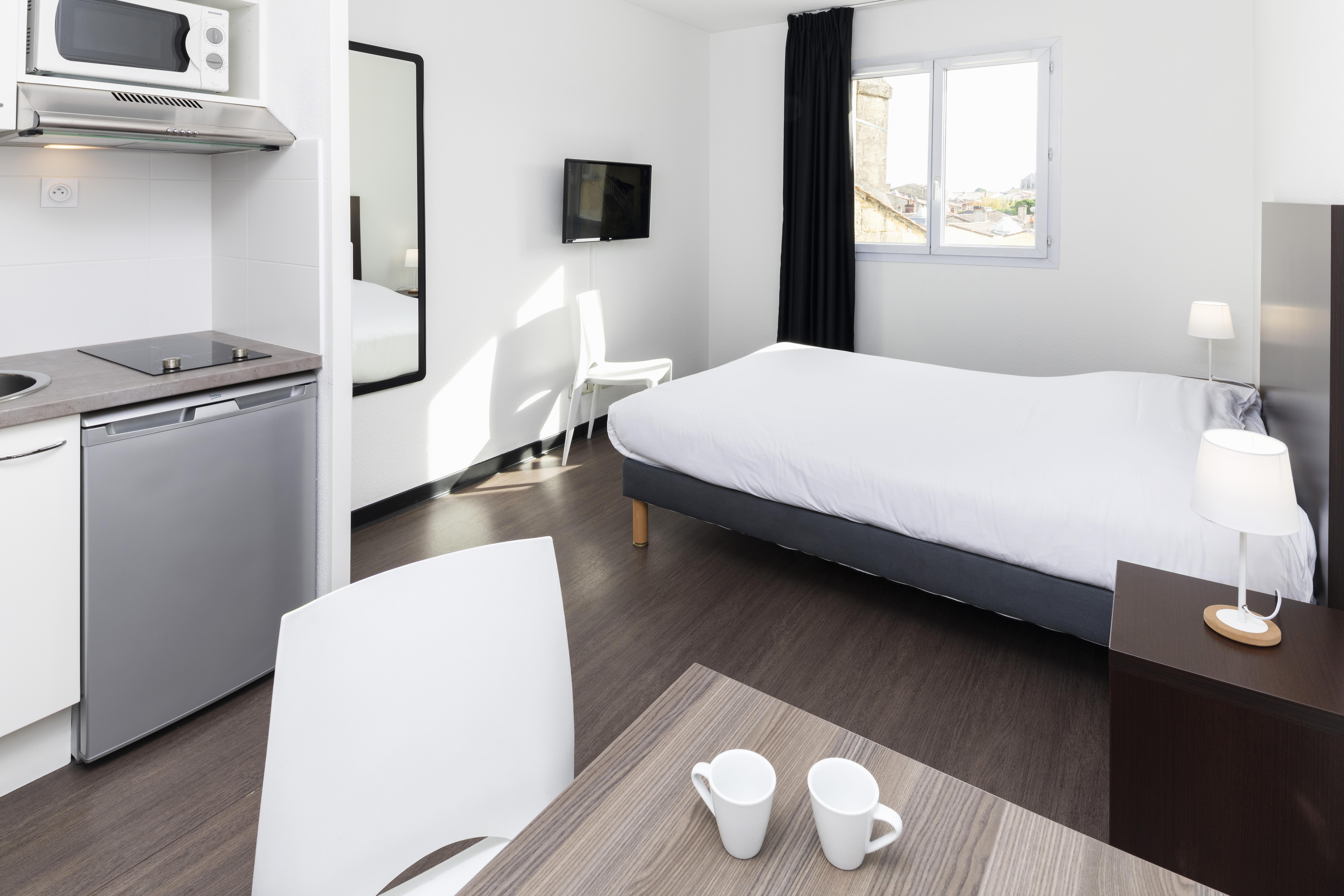 Teneo - Gare Saint Jean Aparthotel