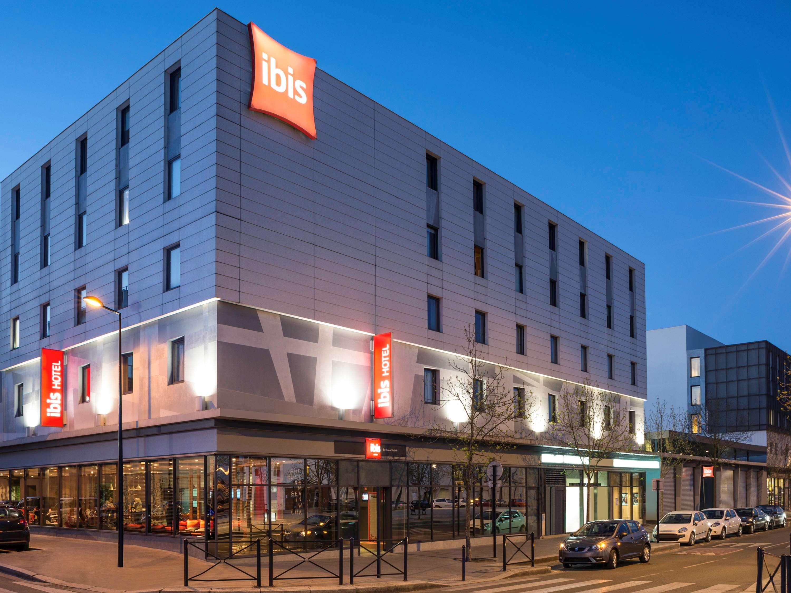 Hotel Ibis Centre Bastide 3*