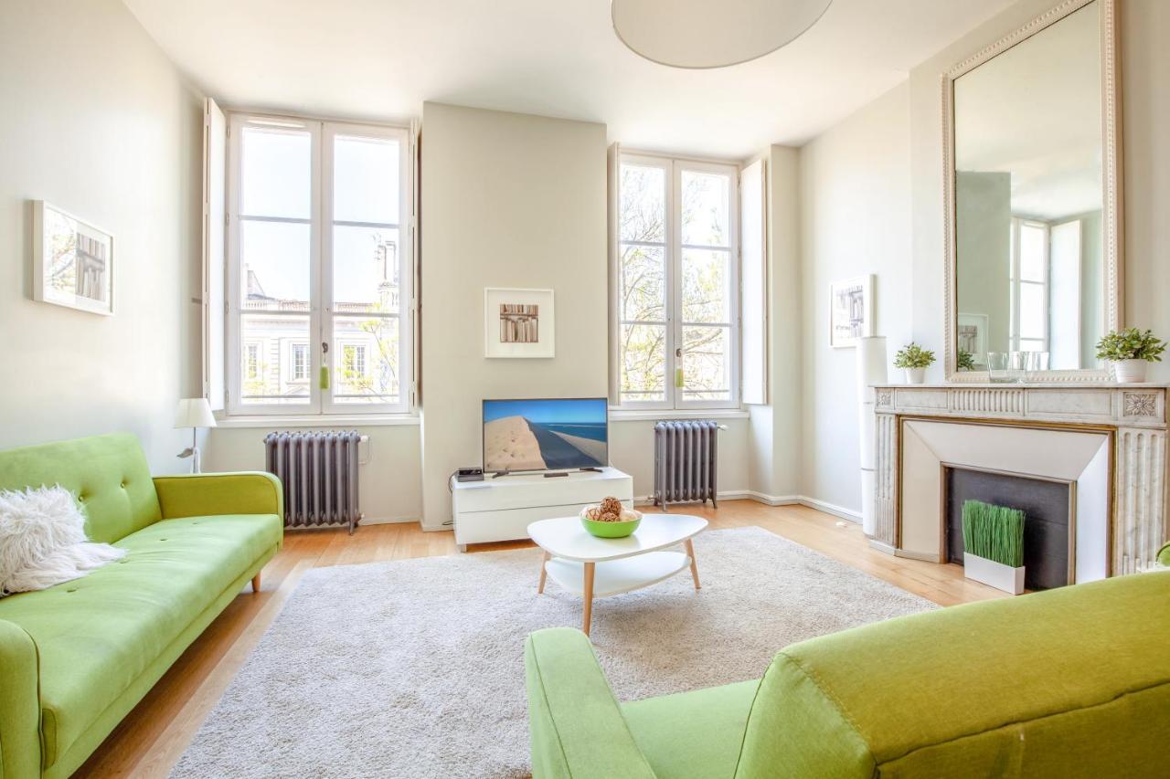 Apartamento En Centre Ville- Jardin Public