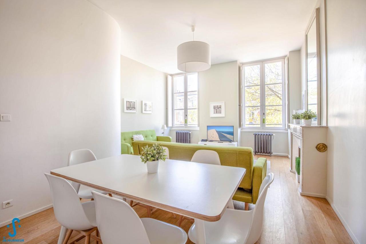 Apartamento En Centre Ville- Jardin Public *