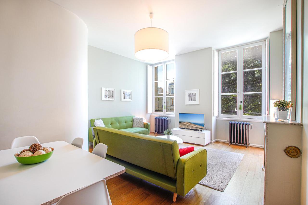 Apartment En Centre Ville- Jardin Public *
