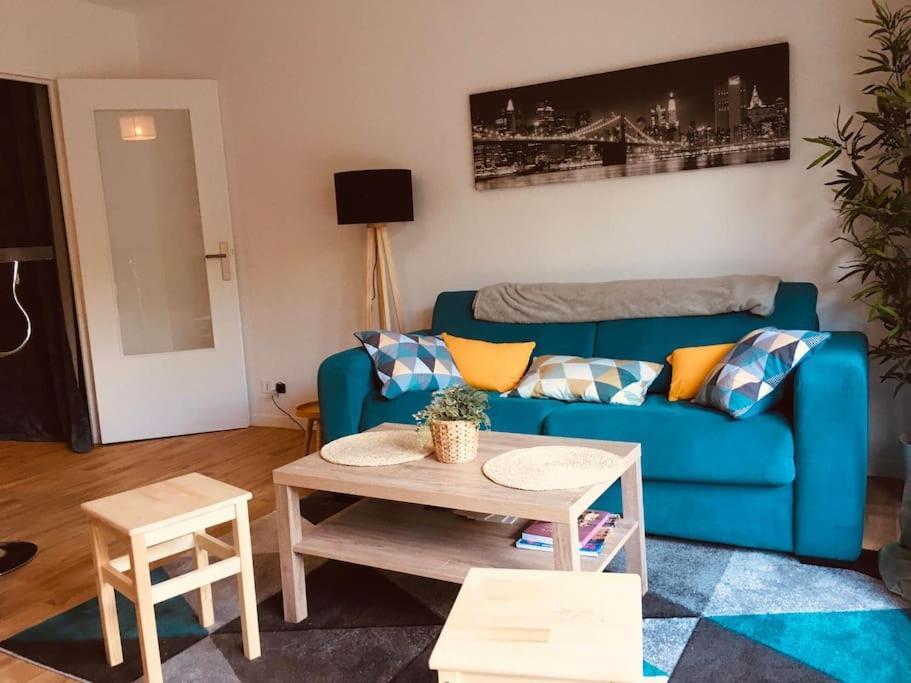Apartment Studio Cosy Avec Terrasse, Quartier Des Chatrons *