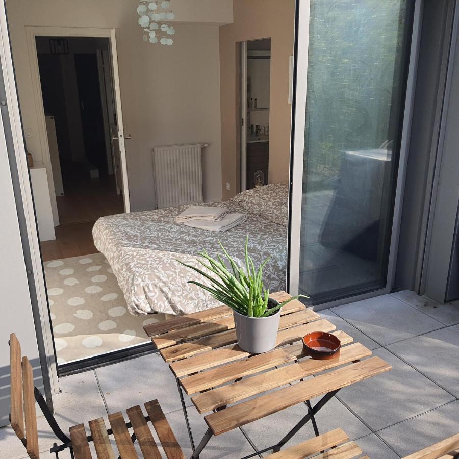 Parentale Du Centre-ville: Verdure Et Tranquillité