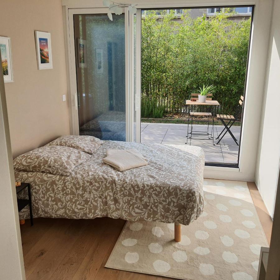 Parentale Du Centre-ville: Verdure Et Tranquillité Homestay Bordeaux