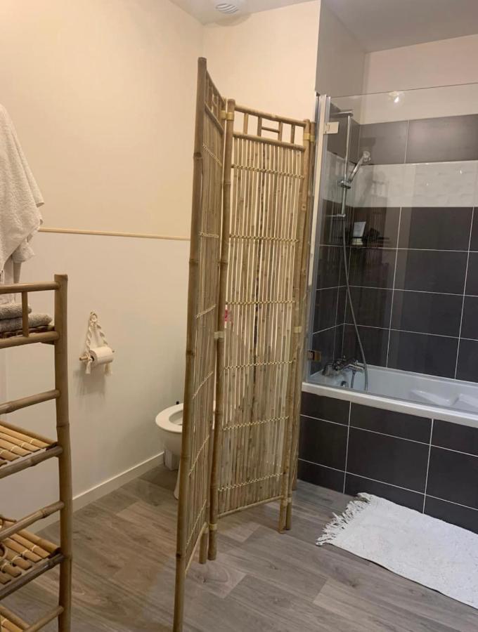 Apartamento Nice 64 M With Balcony Near The Train Station