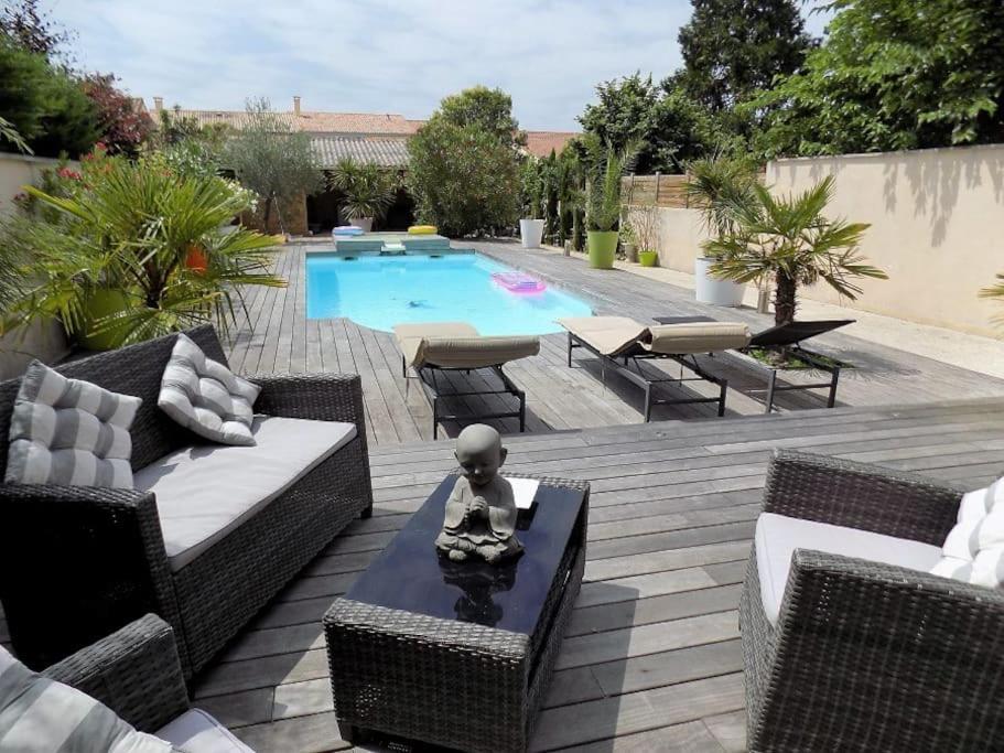 45m2 A Avec Acces Piscine *