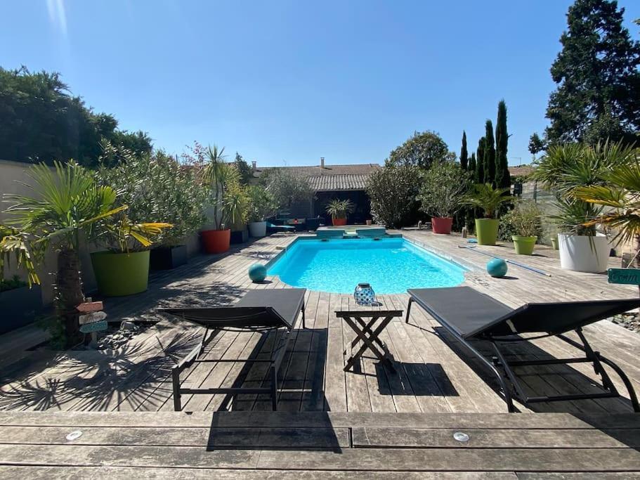 45m2 A Avec Acces Piscine Bordeaux
