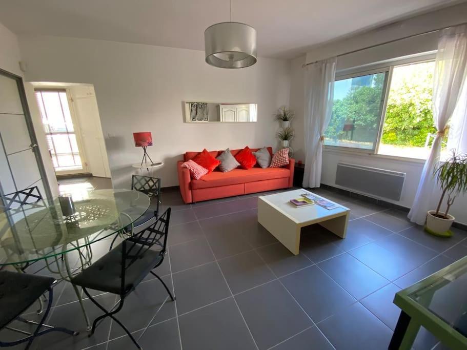 45m2 A Avec Acces Piscine Appartement Bordeaux