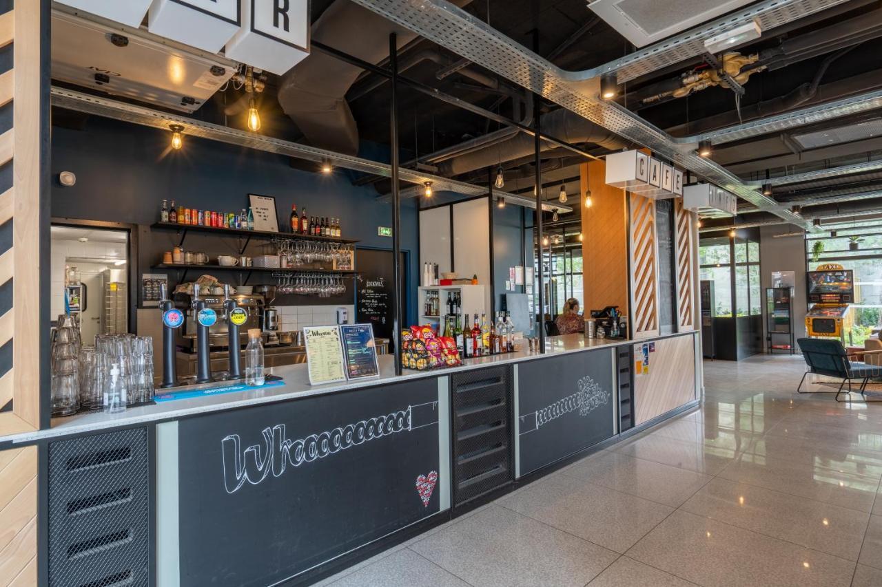 Auberge de jeunesse Whoo Bacalan - *