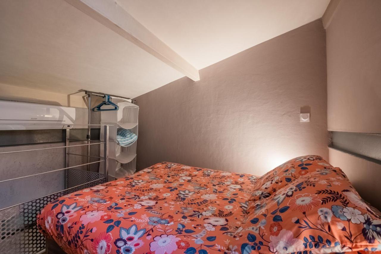 Apartment En Duplex-aircon-terrasse-parking-calme