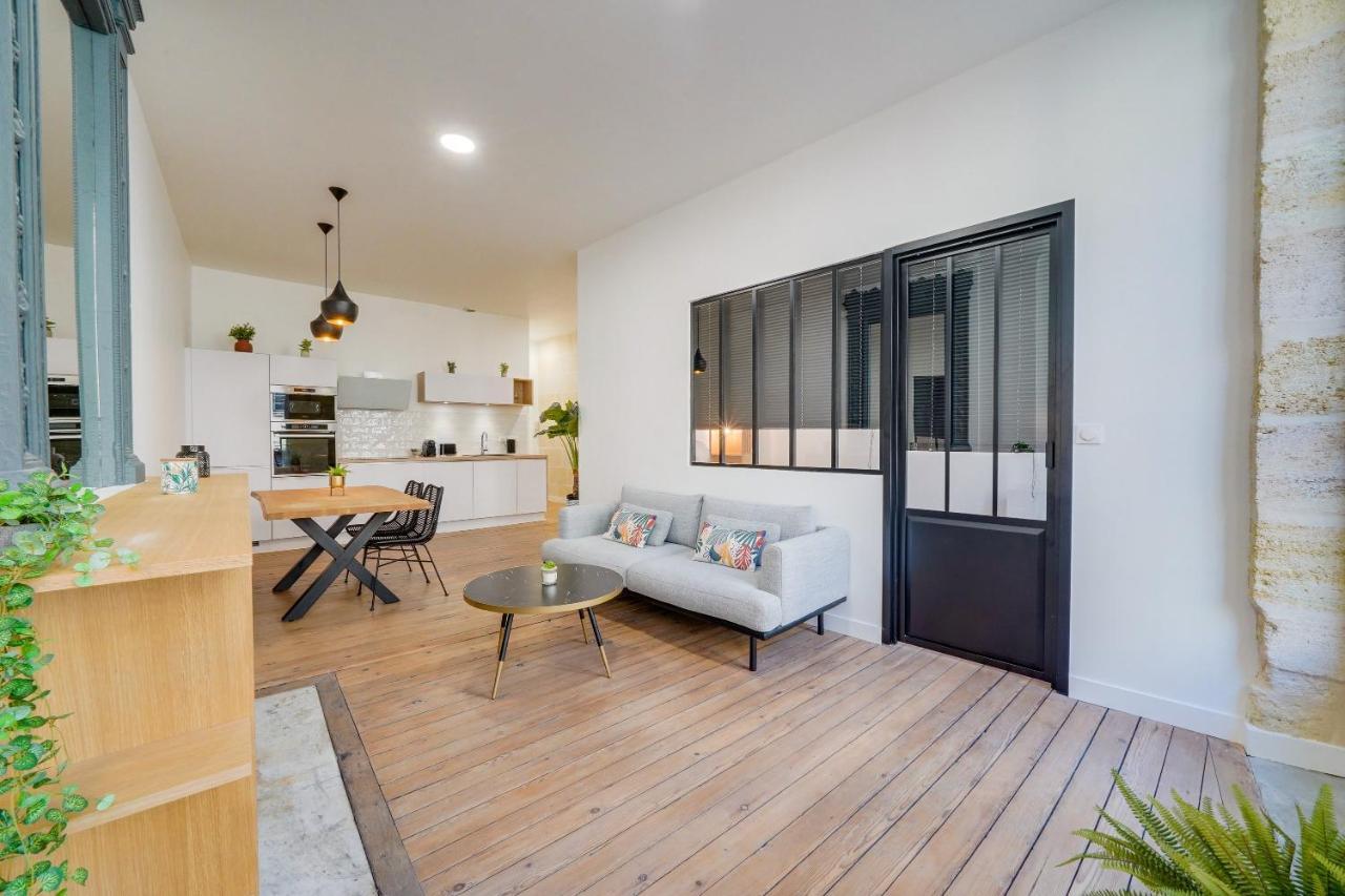 Le 61 - Superbe T2 Meuble Avec Balcon En Plein Coeur De * Burdeos