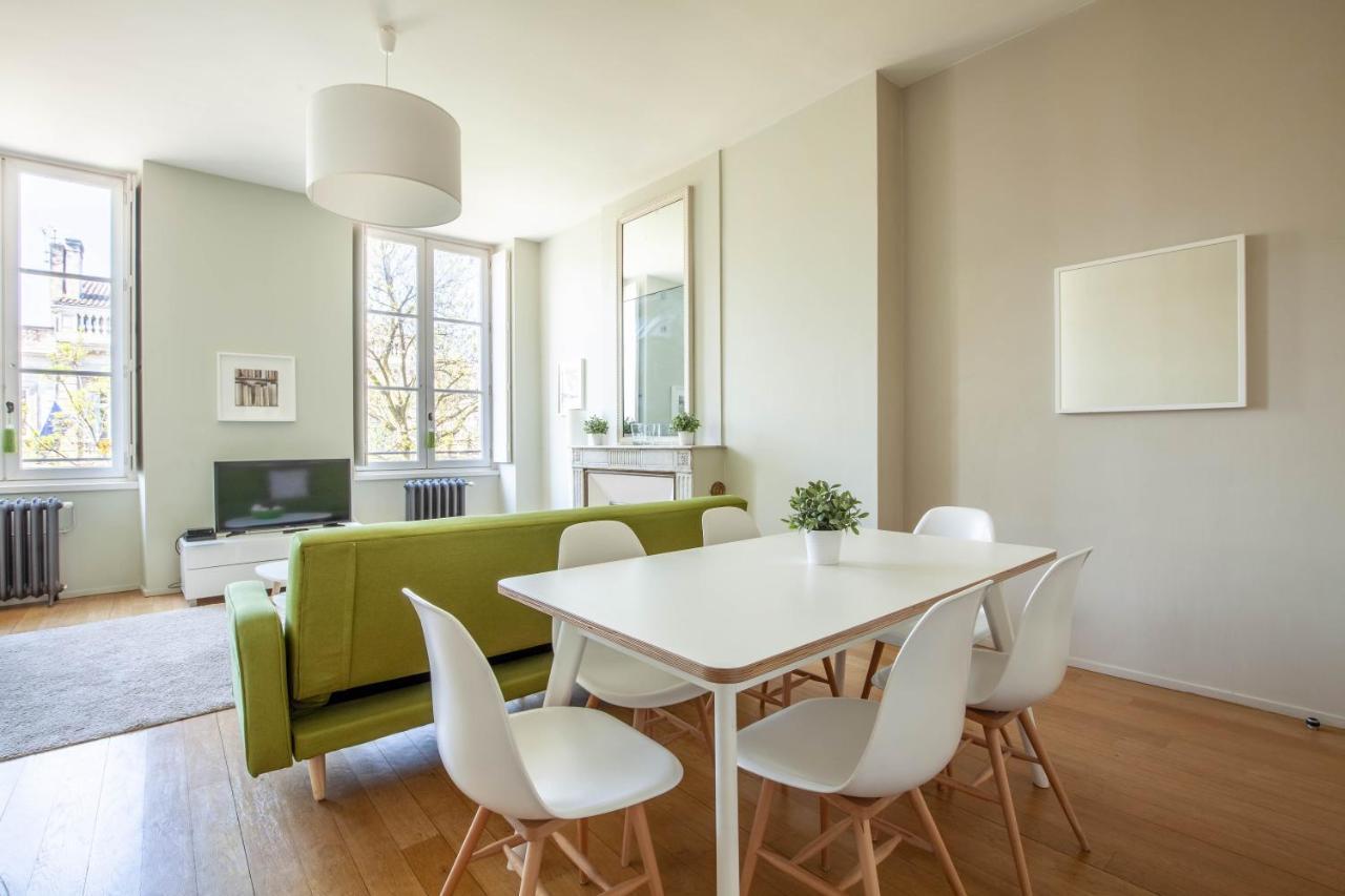 En Hyper Centre - Jardin Public Apartment