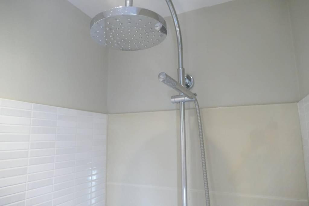 Apartment En Hyper Centre - Jardin Public