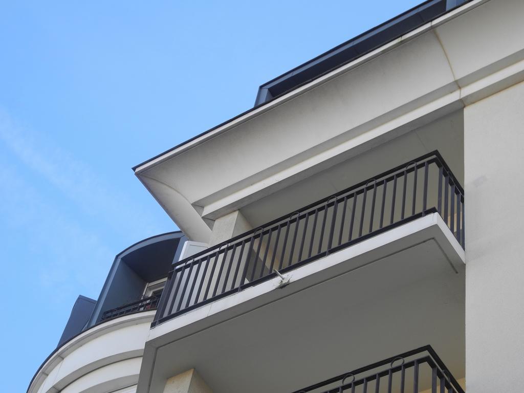 Apartamento Standing Chartrons Burdeos