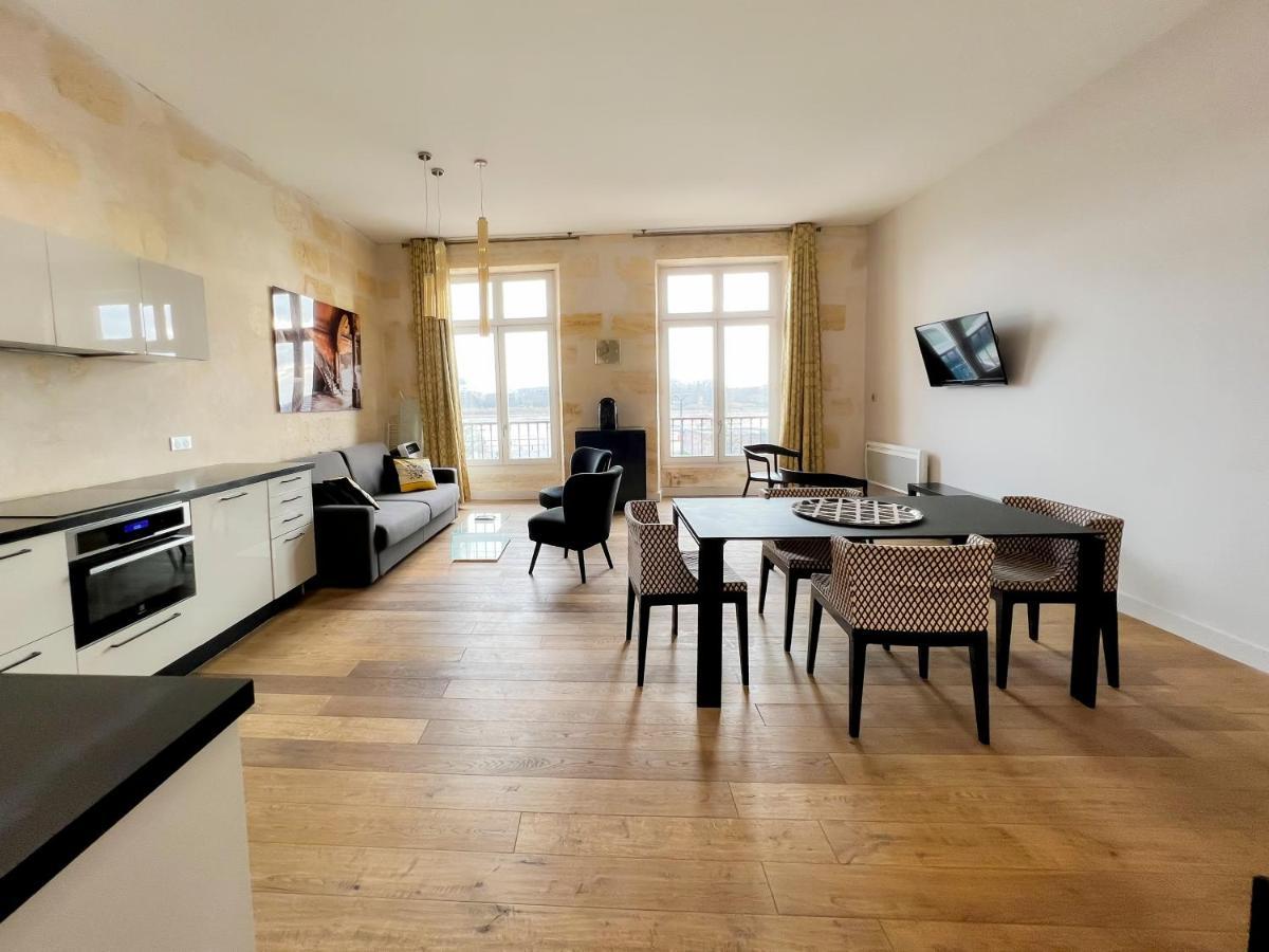 Apartment Magnifiques Sur Les Quais De Bordeaux