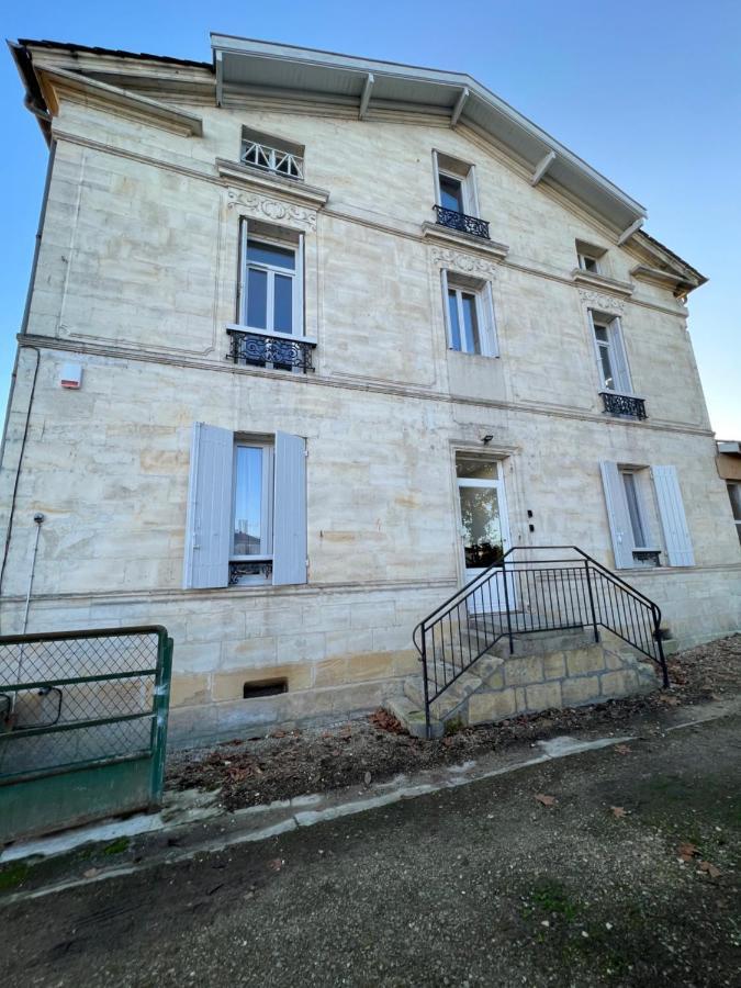 Esprit Libre, Beau 2 Pieces Climatise Apartment Bordeaux