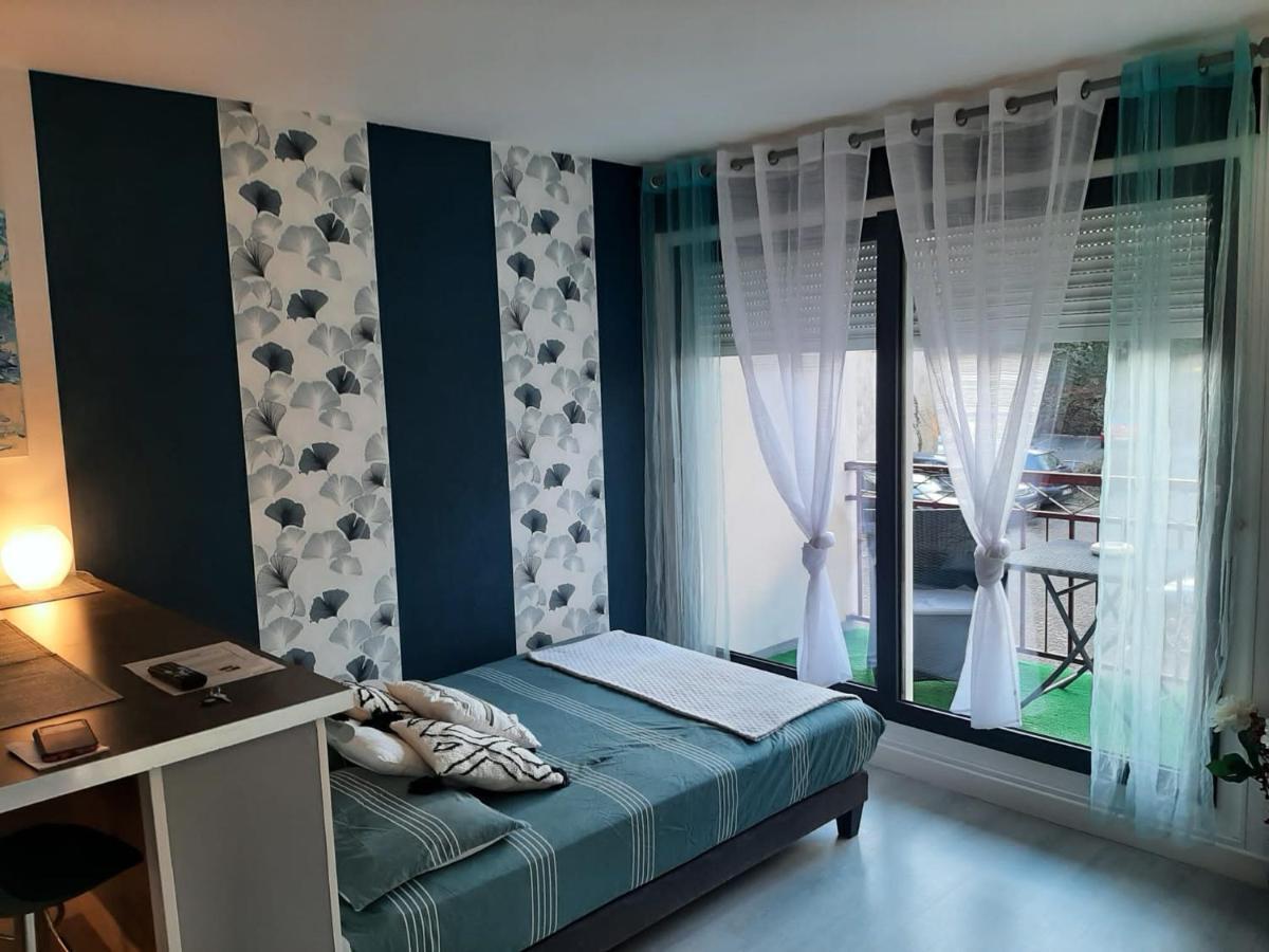 T1 Hyper Centre Avec Balcon