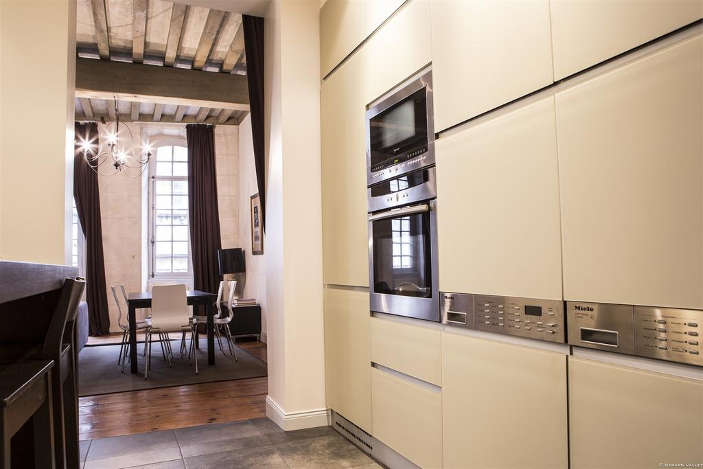 Descazeaux Apartment Bordeaux