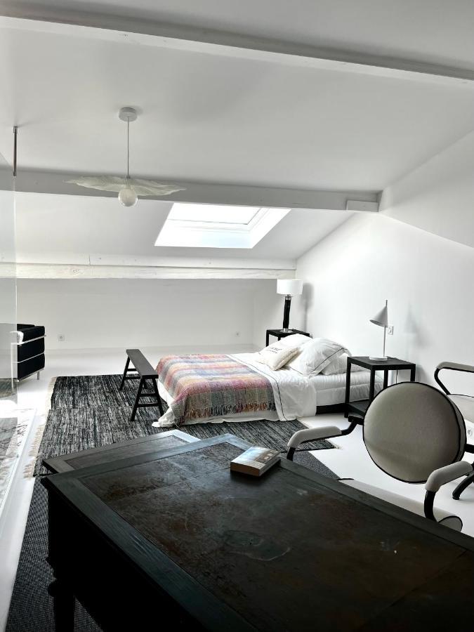 Tres Bel Type Loft Avec Terrasse, Quartier Saint-augustin A Appartement Bordeaux
