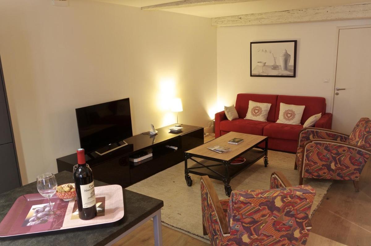 Apartment Sauvageau - 1 Avec Parking *