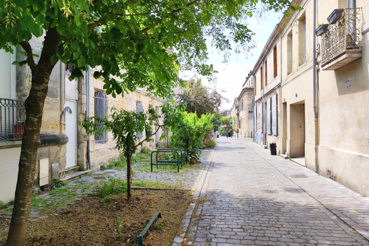 24 M2 With Rooftop View Appartement